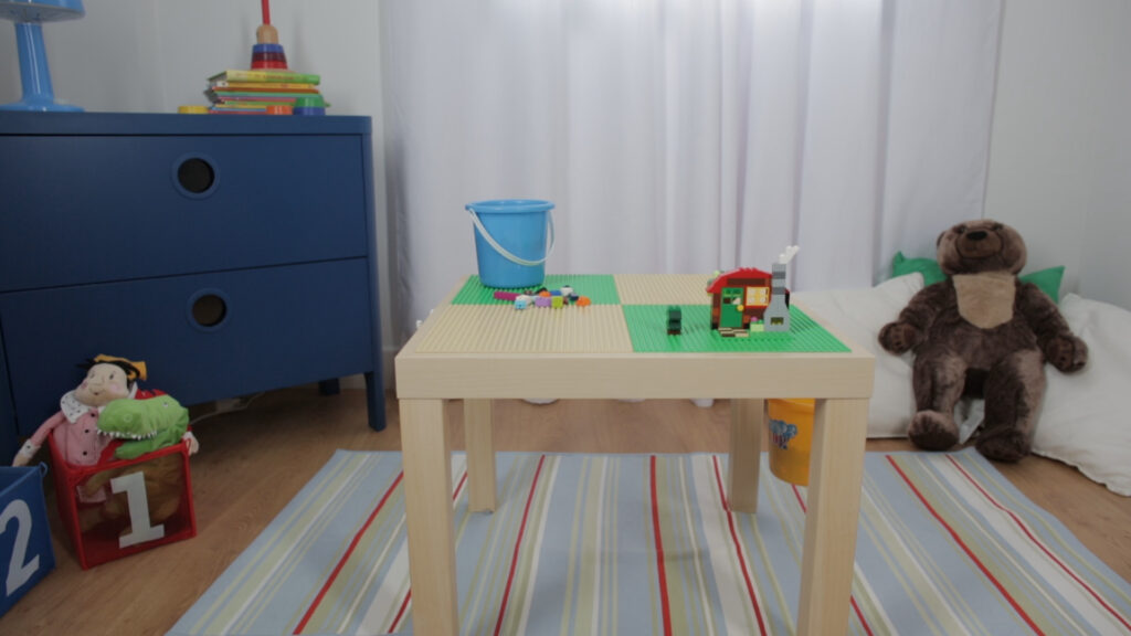 Comment faire une table de jeux pour enfants ?